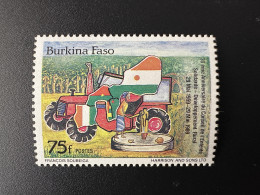 Burkina Faso 1989 Mi. 1209 30ème Anniversaire Conseil De L'Entente Solidarité Développement Rural Tracteur Tractor - Timbres