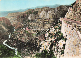 4 DIGNE LA ROUTE NAPOLEON - Digne