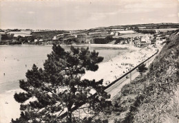 22 SAINT MICHEL EN GREVE LA PLAGE ET LA ROUTE DE PLESTIN - Saint-Michel-en-Grève