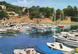 83 ROQUEBRUNE SUR ARGENS UN COIN DU PORT - Roquebrune-sur-Argens