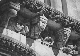 17 SURGERES L EGLISE NOTRE DAME - Surgères