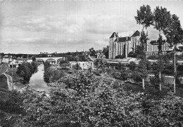 72 SOLESMES L ABBAYE DE SOLESMES ET LE PONT DE JUIGNE - Solesmes