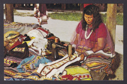 Postcard, United States, Native American, Making The Colorful Indian Apparel - Native Americans