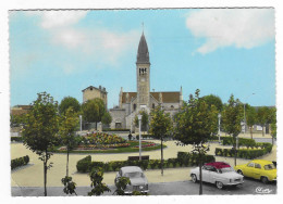 CPSM SAINT MAUR DES FOSSES, LA PLACE D'ADAMVILLE ET L'EGLISE ST FRANCOIS DE SALLE, AUTOS VOITURES ANCIENNES SIMCA ARONDE - Saint Maur Des Fosses