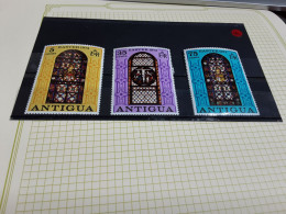 Antigua 1973 SG 350-352 Easter Stained Glass Windows Set 3v MNH - Antigua Et Barbuda (1981-...)