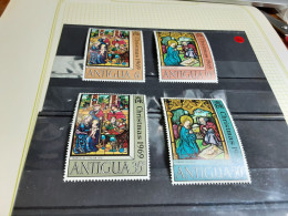 Antigua 1969 SG 252-255 Christmas Stained Glass Windows Set 4v MNH - Antigua Et Barbuda (1981-...)