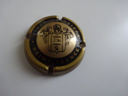 CAPSULE   PIPER-HEIDSIECK   N° 105 - Piper Heidsieck