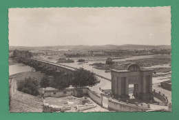 Espagne Cordoba Porte Du Pont Romain Et Vue Du Fleuve - Córdoba