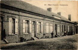 CPA RUE - Gendarmerie (295051) - Rue