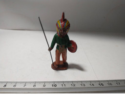 FIGURINE SOLDAT INDIEN EN PLOMB ALU CHEF LANCE ET BOUCLIER QUIRALU ? N°28 VINTAGE - Soldados De Plomo