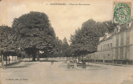 Montfermeil * La Place Des Marronniers * Villageois - Montfermeil