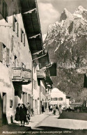 Mittenwald Bayern Obermarkt Mit Karwendelgebirge - Mittenwald