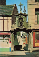 BELGIQUE - Bruxelles - Rue De La Cigogne - Ooievaarsstraat - Ruelle - Pavés - Patrimoine - Croix - Carte Postale - Old Professions