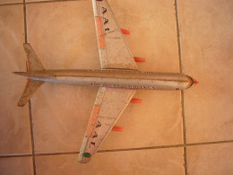 Avion / Airplane / AMERICAN AIRLINES / Boeing 707 / Jouet Métallique - Jugetes Antiguos