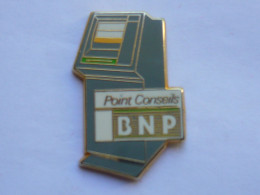 Pin S PLESSIS PARIS POINT CONSEILS B N P - Banks