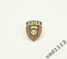 Badge Pin Football Clubs CAF – Confederation Of African Football   ” USM Alger  "  ALGERIA - Calcio