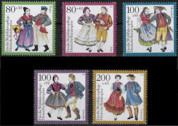 ALEMANIA FEDERAL 1993 - TRAJES REGIONALES - YVERT 1528-1532** - Textile