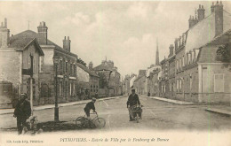 45821 - PITHIVIERS - ENTREE DE VILLE PAR LE FAUBOURG DE BEAUCE - Pithiviers