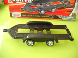 REMORQUE PORTE VOITURE 2 Essieux  NEUF  1/ 43 Motor Max  Porte Voiture Métal Avec Les Rampes Amovibles - Andere & Zonder Classificatie
