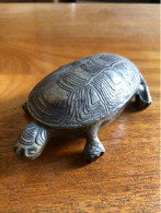 Rare Et Curieux Pyrogène En "fonte De Fer"? Représentant Une Tortue. TBE - Mecheros (Pyrogenes)