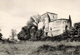 17 VAUX SUR MER EGLISE ROMANE - Vaux-sur-Mer