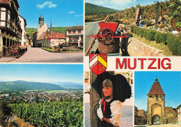 67 MUTZIG PLACE DU MARCHE VENDANGES - Mutzig