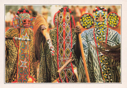 CAMEROUN BANJOU DANSEURS BAMILEKES MASQUES - Kamerun