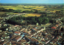 17 SURGERES - Surgères