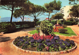06 JUAN LES PINS SES JARDINS FLEURIS - Juan-les-Pins