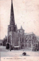 22 - Cotes D Armor -  TREGUIER  - La Cathedrale - Vespasienne - Tréguier