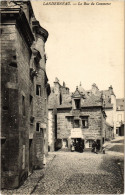 CPA Landerneau- La Rue Du Commerce FRANCE (1026700) - Landerneau