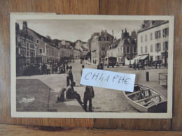 BELLE ILE EN MER - PLACE DE LA REPUBLIQUE ET AVENUE CARNOT - ANIMATION DE RUE - Belle Ile En Mer