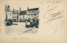 51) FISMES : Le Marché - Place Lamotte (1903) - Animée !!! - Fismes