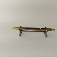 PAN AM Airlines Vintage Ballpoint Pen Brushed Metal, Brass Color USA #5832 - Lapiceros