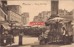Veneto Verona Mercato Giornaliero Di Piazza Delle Erbe Animatissima Bella Veduta Primissimi 900 (f.piccolo) - Mercati