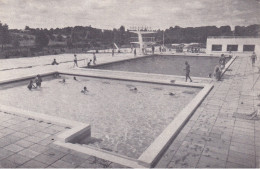 DOURDAN(PISCINE) - Dourdan