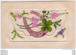CARTE BRODEE FER A CHEVAL FLEURS EN FORME DE POCHETTE OU ENVELOPPE - Embroidered