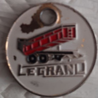 W. JETON DE CADDIE METAL . LEGRAND  .FRUGES TEL 03 21 04 42 53 - Trolley Token/Shopping Trolley Chip