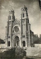 01 - Bourg En Bresse - Basilique Du Sacré-Cœur - Carte Dentelée - CPSM Grand Format - Voir Scans Recto-Verso - Sonstige & Ohne Zuordnung