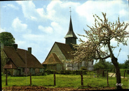 CPM La Petite Eglise Au Printemps - Churches & Cathedrals