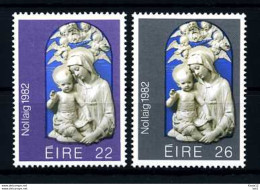 E11355)Weihnachten, Irland 482/3** - Noël