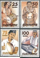 364936 MNH SURINAM 1994 MUSICOS - Surinam