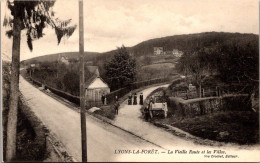 (**30/04/25) 27-CPA LYONS LA FORET - Lyons-la-Forêt