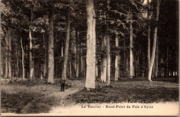 (**30/04/25) 27-CPA LYONS LA FORET - Lyons-la-Forêt