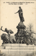 CPA Paris Le Triomphe De La Republique Place De La Nation Lion - Squares