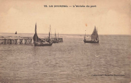 CPA Le Hourdel-L'entrée Du Port-75     L3915 - Cayeux Sur Mer