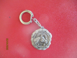 ANGERS SOCIETE HIPPIQUE ANGERIENNE CONCOURS 1966 PORTE CLEFS CLE CLES - Portachiavi