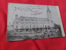 BELLE CPA  PARIS "LA  GARE DE LYON."....A VOIR..TAXI CALECHES... - Metro, Stations