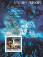 Sao Tome Et Principe - BLOC N°216 ** (2003) Volcanologie Et Minéraux - Sao Tome Et Principe