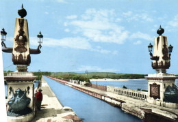 BRIARE, LE PONT CANAL, ANIME COULEUR  REF 30174 - Briare
